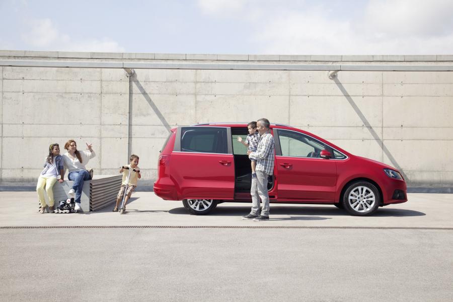  Seat Alhambra 2010 года  (фото 73 из 113)